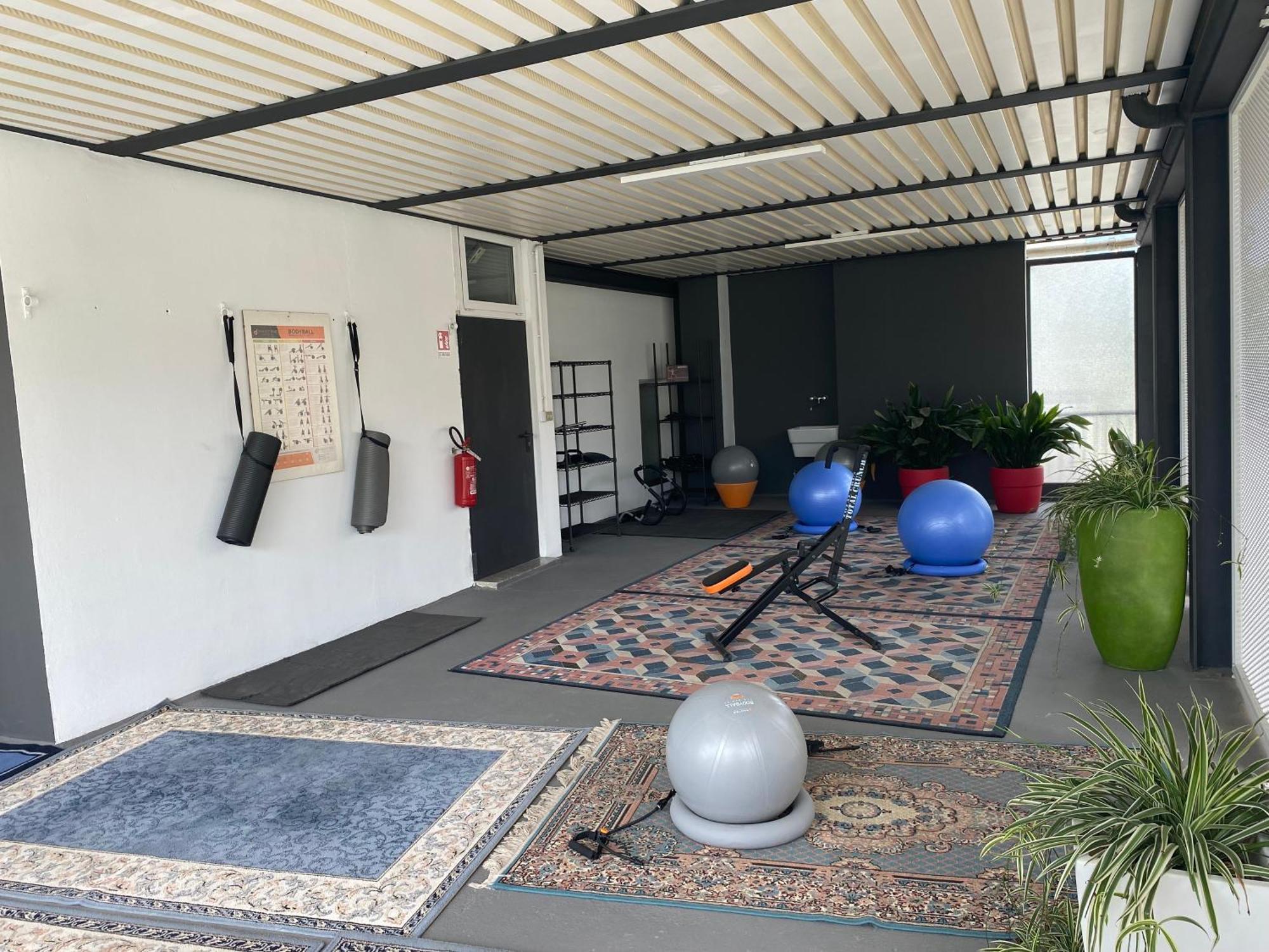 Hotel La Perla Riva del Garda Ngoại thất bức ảnh